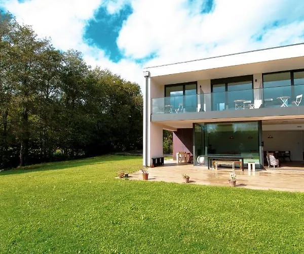 Araize Country house *